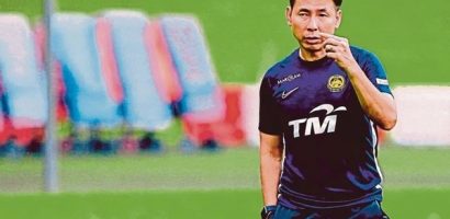 HLV Malaysia đánh giá cao tuyển Việt Nam dù vắng Hùng Dũng
