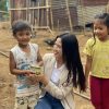 Hoa hậu Đỗ Hà lội suối bị vắt cắn khi làm dự án nhân ái