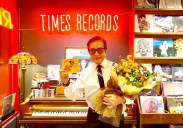 Danh ca Elvis Phương phải nén cảm xúc cực độ để thu âm một ca khúc