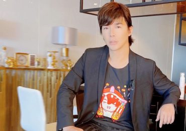 Nathan Lee xuất hiện với diện mạo mới