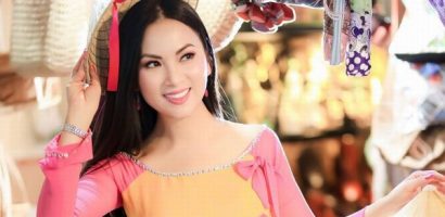 Ca sĩ Hà Phương tiếp tục tặng hàng trăm tấn nhu yếu phẩm
