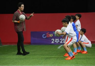 Cầu thủ nhí 2021: Ali Hoàng Dương ‘lặng lẽ’ nhìn cầu thủ nhí mạnh nhất của đội ra về?
