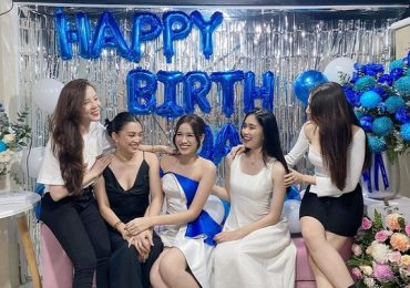 Đỗ Hà đón sinh nhật muộn bên hội chị em Hoa – Á hậu