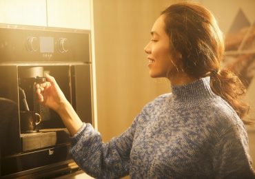 Á hậu Hoàng My khoe nhan sắc mộc mạc