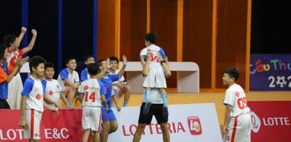 HLV Minh Phương dẫn dắt học trò giành chiến thắng áp đảo trận giao hữu