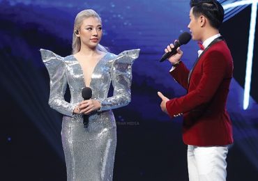 ‘Nữ hoàng băng giá’ khoe giọng hát lộng lẫy tại The cover show
