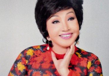 Nghệ sĩ Hồng Nga bật mí ‘một mình cân 3 vai diễn’ trong minishow