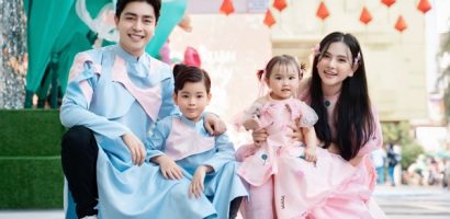 Gia đình Thu Thủy hạnh phúc dạo phố xuân ngày cuối năm