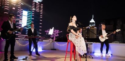 Trà Ngọc Hằng giới thiệu seri ‘Hát cùng cô Trà’ trên sân thượng