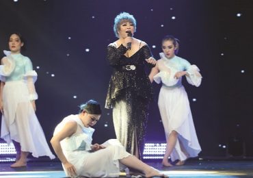 Vì sao Hà Lan Phương cứ hát là khóc?
