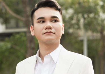Khắc Việt ra mắt ca khúc mới với loạt câu ‘thả thính’ khiến crush xiêu lòng