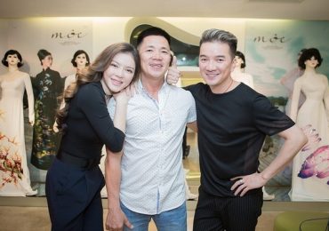 Đàm Vĩnh Hưng và ‘hiện tượng mạng’ Hồ Phi Nal hát trong show NTK Đinh Văn Thơ