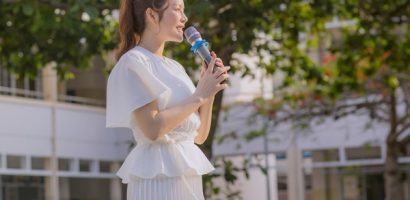 Lý Nhã Kỳ tặng 20 suất học bổng ngày quay về trường cũ