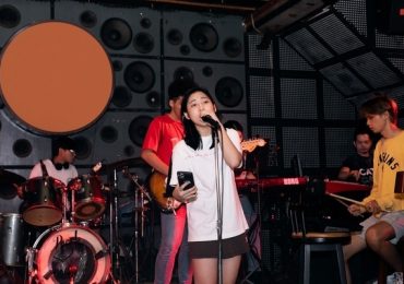 Kyo York, Ju Uyên Nhi tích cực tập luyện cho đêm nhạc Mellow-DI
