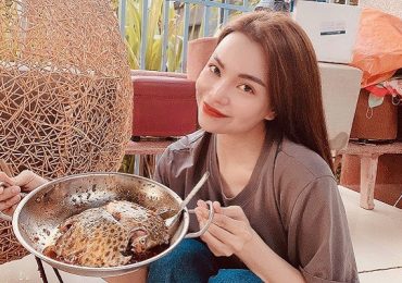 Trà Ngọc Hằng nhớ mãi giây phút bình yên được năm trong vòng tay ba giữa mùa bão lũ