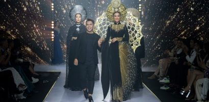 Hương Ly mở màn, Thiên Ân đội mấn và khung nặng hơn 15kg vẫn tự tin catwalk