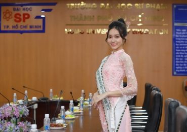 Hoa hậu Kim Ngân: ‘Tôi đề cao nét đẹp học thức và tấm lòng nhân ái’