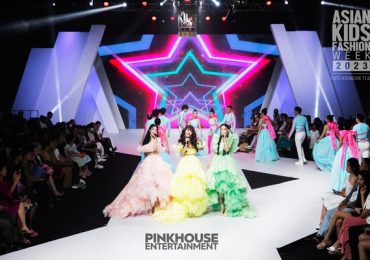 Bộ ba Mai Phương, Phương Nhi, Ngọc Hằng gây ấn tượng tại ‘Asian Kids Fashion Week 2023’ với giọng hát cực ngọt