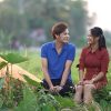 Anh Tài hôn thắm thiết Trà Ngọc trong ‘Tết này có má có ba’