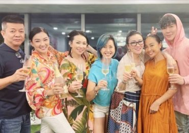 Nathan Lee tiệc tùng cuối năm cùng Mỹ Lệ và Tam Ca Áo Trắng