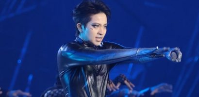 Gil Lê rap tiếng Anh ‘cực mượt’ tại ‘The Heroes 2022’, chiến thắng giải nhất tuần thuyết phục với ‘M.A.D World’