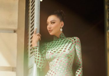 Kim Duyên tiếp tục vai trò Đại sứ Lễ hội Áo dài Thành phố Hồ Chí Minh