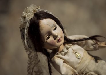 ‘Vong hồn rước lễ’: Cánh cửa bí ẩn đằng sau cuộc lễ thánh đáng sợ nhất