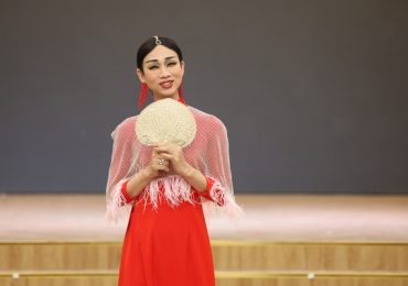 Hải Triều làm giám khảo casting show của NTK Ivan Trần