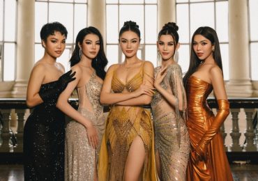 Thủy Tiên khoe dáng nóng bỏng cùng 5 trò cưng