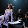 Đông Nhi trở lại với ‘Người ôm pháo hoa’ kết hợp cùng DTAP