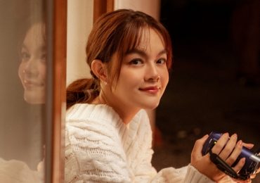 Phạm Quỳnh Anh trở lại với 2 ca khúc ballad xoa dịu những trái tim tổn thương