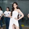 Đỗ Hà huấn luyện kỹ năng catwalk và ứng xử cho thí sinh ‘Miss EAUT 2023’