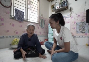Ngọc Châu gặp gỡ người mẹ đơn thân 90 tuổi