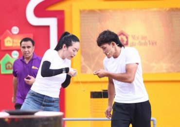 Nguyễn Trần Duy Nhất và Mai Thanh Hà góp sức mang về 85 triệu đồng cho các em nhỏ mồ côi