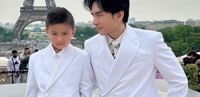 Con trai 6 tuổi của Đan Trường dạn dĩ lên sân khấu hát cùng bố