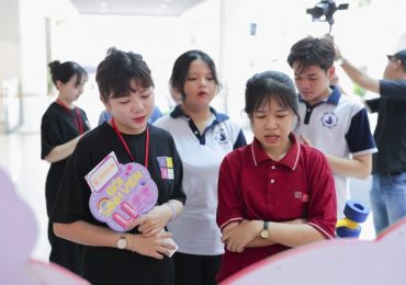 MacLin cổ vũ tinh thần, xóa bỏ ngại ngùng về triệt lông cơ thể cho các bạn sinh viên