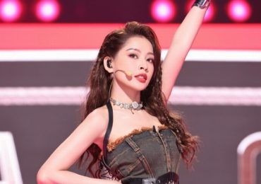 Trước màn trình diễn ‘cực cháy’ của Chi Pu và đồng đội, phản ứng các tỷ tỷ ra sao?