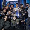 Vừa tung dàn quái vật ra trận, team B Ray đã bội thu ‘nón vàng’