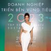 Hoa hậu H’Hen Niê xuất hiện lộng lẫy, nhận bằng khen đặc biệt