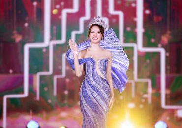 Hoa hậu Mai Phương chiếm trọn spotlight với màn final walk xúc động