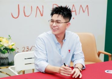 Sách tái bản ngay khi vừa ra mắt, Jun Phạm hé lộ phim tài liệu về ‘Xứ sở miên man’
