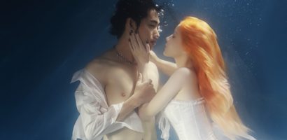 Quang Đăng tung bộ ảnh couple chụp dưới nước đầy nghệ thuật