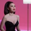 Giang Hồng Ngọc khoe dáng ‘gái một con’ nuột nà trong ngày trở lại với E.P ‘Ngọc’