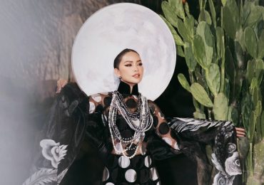 Ngọc Châu, Thủy Tiên cùng hội tụ trong show thời trang ‘Trăng Là…’