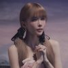 Thiều Bảo Trâm khoe vóc dáng yêu kiều trong MV mới