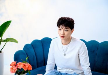 Thu Minh và Hoàng Dũng tranh cãi về thế hệ mới