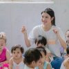 Á hậu Phương Nhi mặt mộc làm từ thiện