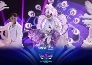 The Masked Singer Vietnam: Ong Bây Bi và Bạch Khổng Tước mang đến nhiều bất ngờ