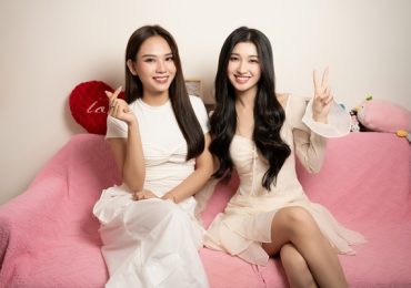 Á hậu Phương Nhi luyện tiếng Anh mỗi ngày cùng Hoa hậu Mai Phương trước thềm Miss International 2023
