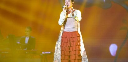 Hà An Huy song ca cùng mẹ ruột trên sân khấu Vietnam Idol